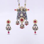 22KT Gold Eternal Kundan Meenakari Pendant Set