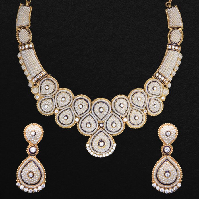 22KT Gold Imperial Moti Necklace with Earrings - Image 1