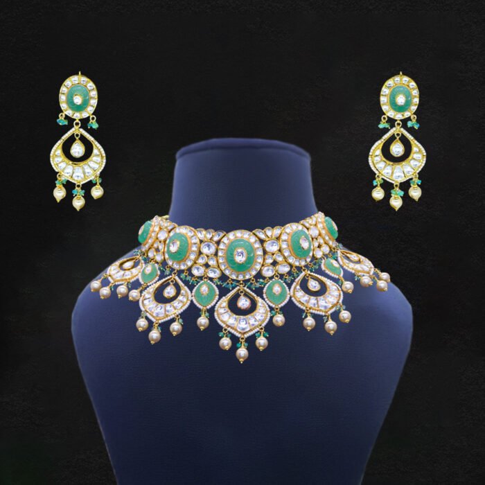 22KT Gold Glorious Kundan Polki Necklace with Earrings - Image 1